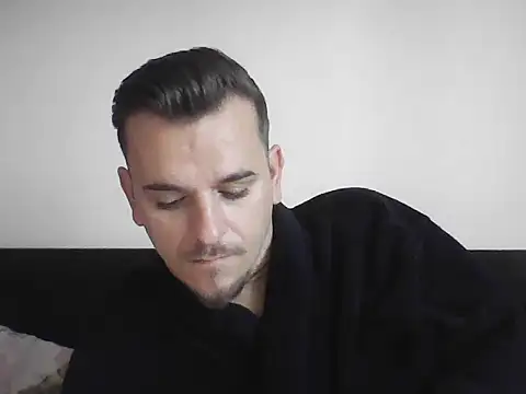 Huge cock22cm online show from September 2025 05:01:02 AM