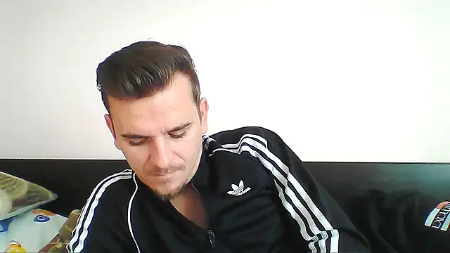 Huge cock22cm online show from October 2025 07:40:02 AM