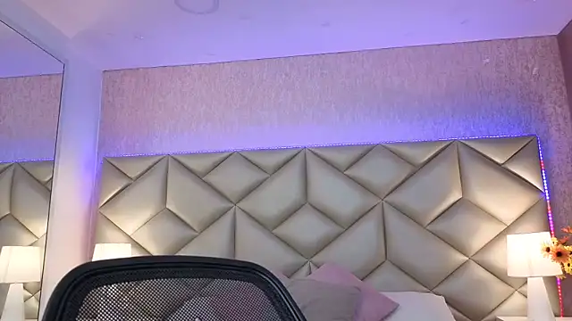 Snapshot of Brenda_Garcia chatting on September 2025 12:07:01 PM Brenda Garcia online show from September 2025 12:07:01 PM