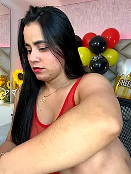 Snapshot of Brenda_Garcia chatting on October 2025 08:05:02 PM Brenda Garcia online show from October 2025 08:05:02 PM