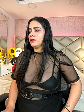 Snapshot of Brenda_Garcia chatting on October 2025 08:06:02 PM Brenda Garcia online show from October 2025 08:06:02 PM