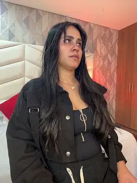 Snapshot of Brenda_Garcia chatting on November 2025 12:16:02 PM Brenda Garcia online show from November 2025 12:16:02 PM