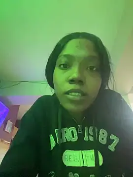 Snapshot of NillaMontana chatting on March 2026 11:30:02 PM NillaMontana online show from March 2026 11:30:02 PM