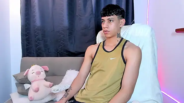 Josep Davies online show from January 2025 11:56:02 PM