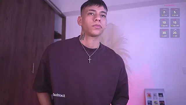 Josep Davies online show from December 2025 08:48:02 PM