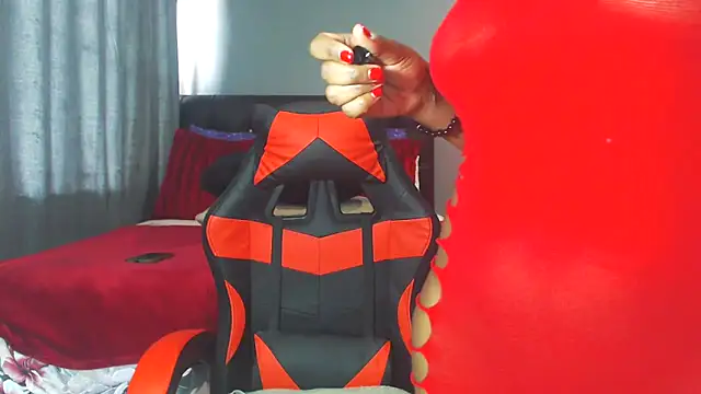 Fiercefoxxy online show from November 2025 09:41:01 AM