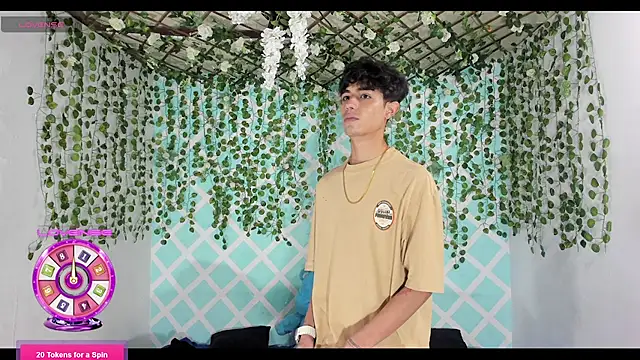 oliverhot2005 online show from January 2026 08:34:02 PM