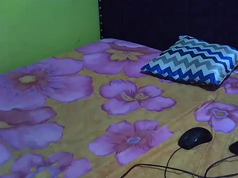 tasha-ashah online show from September 2025 05:57:01 PM