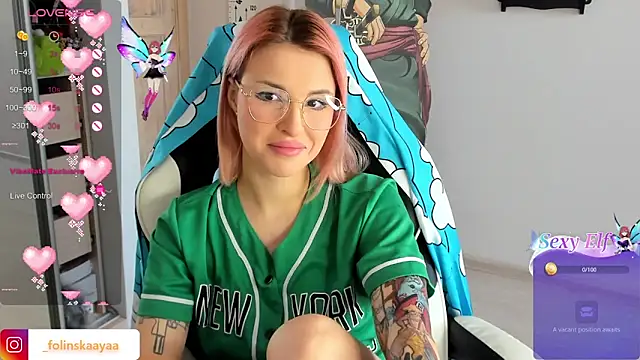 Snapshot of folinskayyya chatting on February 2025 03:31:02 AM folinskayyya online show from February 2025 03:31:02 AM