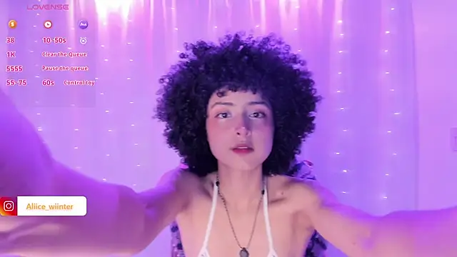 Alice winter  online show from December 2024 09:20:02 PM