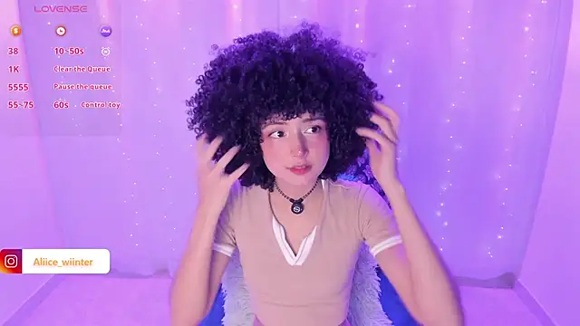 Alice winter  online show from February 2025 07:15:02 PM