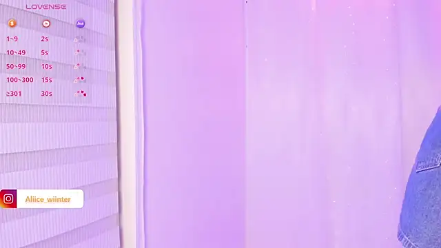 Alice winter  online show from March 2025 10:21:02 PM