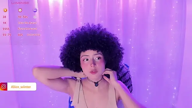 Alice winter  online show from March 2025 07:27:02 PM