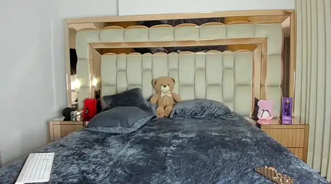 candy-sam28 online show from February 2025 11:09:02 PM