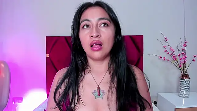 LisaHadwin online show from December 2024 06:20:02 PM