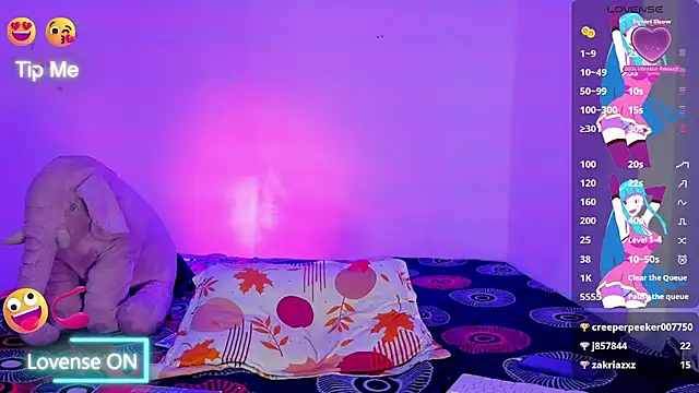 Snapshot of michelle_explosive chatting on December 2024 10:12:01 AM michelle explosive online show from December 2024 10:12:01 AM