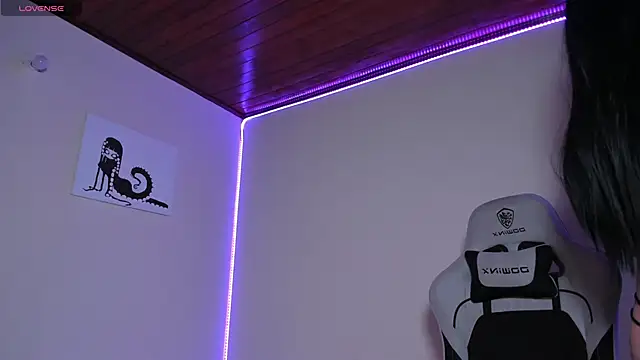 satanbabee online show from January 2025 08:59:02 PM