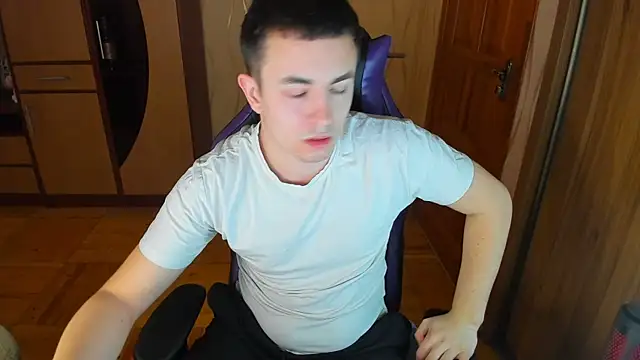 bigmark033 online show from March 2025 11:00:02 AM