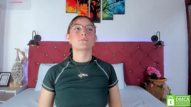 Ruth harvey  online show from October 2025 01:42:02 PM