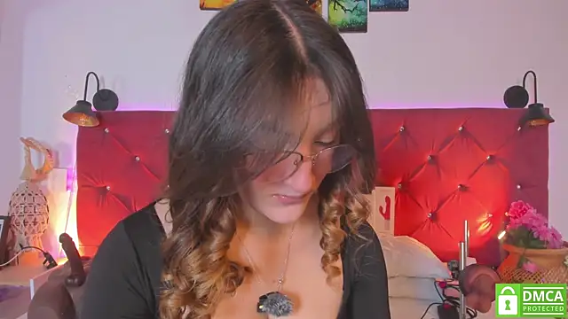 Ruth harvey  online show from April 2026 01:33:02 PM