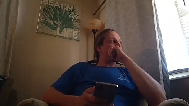 VitaminmanFL online show from November 2025 06:28:01 PM