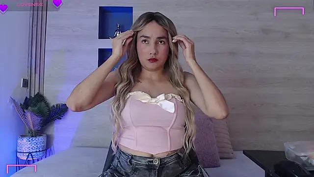 Dakotagloss online show from March 2026 09:19:01 PM