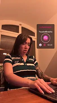 Snapshot of emiliasommer chatting on October 2025 07:54:01 PM emiliasommer online show from October 2025 07:54:01 PM