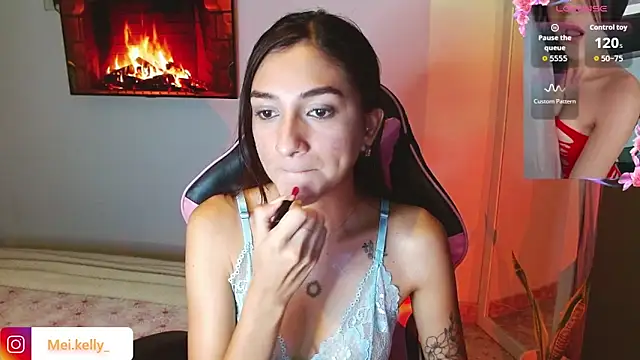 Mei Kelly online show from November 2025 01:17:01 AM