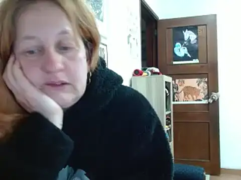 Snapshot of ViioletaMora chatting on April 2026 07:22:02 AM ViioletaMora online show from April 2026 07:22:02 AM