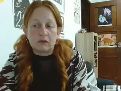 Snapshot of ViioletaMora chatting on May 2026 01:13:01 AM ViioletaMora online show from May 2026 01:13:01 AM
