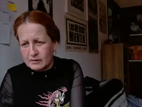 Snapshot of ViioletaMora chatting on May 2026 06:38:02 PM ViioletaMora online show from May 2026 06:38:02 PM