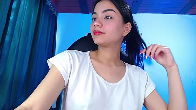 Ariel Zeo1 online show from December 2024 08:10:02 PM