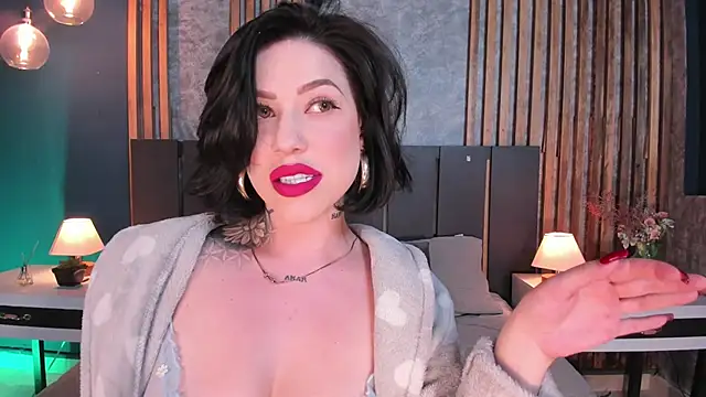 Hannah Borbon online show from March 2025 07:41:01 AM