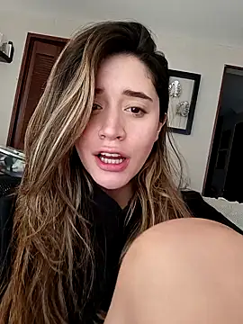 maliciaworld online show from February 2025 08:08:02 PM