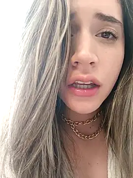 maliciaworld online show from February 2025 05:02:02 PM