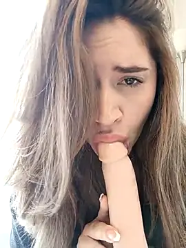 maliciaworld online show from March 2025 05:06:02 PM