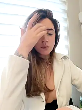 maliciaworld online show from March 2025 08:20:02 PM