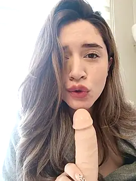 maliciaworld online show from March 2025 05:04:01 PM