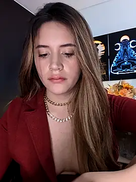 maliciaworld online show from September 2025 05:13:01 PM