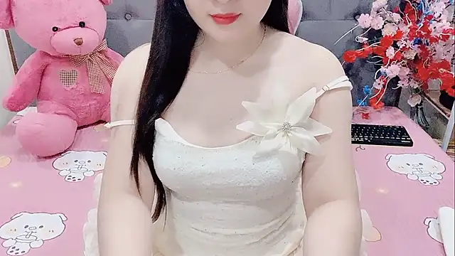 Funikio online show from December 2025 02:31:01 AM