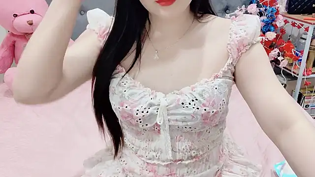 Funikio online show from March 2026 02:21:01 PM