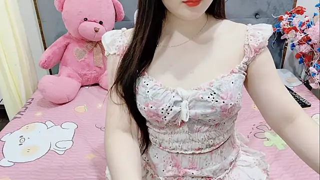 Funikio online show from April 2026 01:31:01 PM