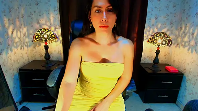 Snapshot of jewellzafiro chatting on July 2026 05:34:01 PM jewellzafiro online show from July 2026 05:34:01 PM