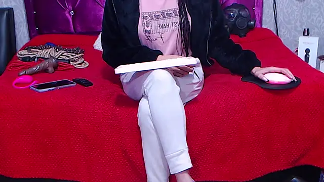 AyshaScott online show from January 2025 12:36:01 PM