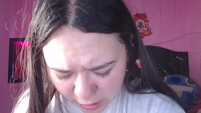 NikkiRous  online show from October 2025 12:19:01 PM