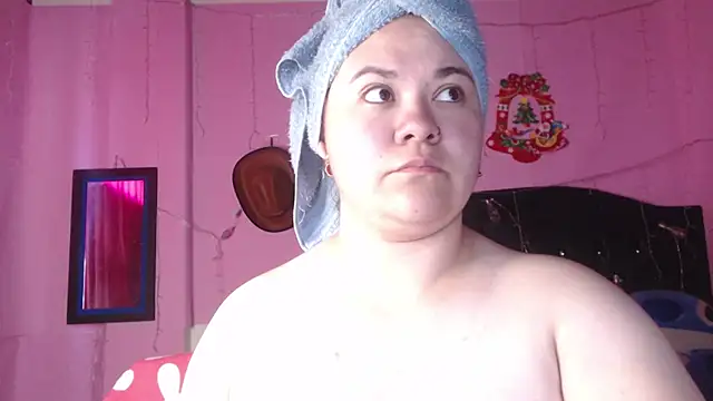 NikkiRous  online show from November 2025 12:29:02 PM