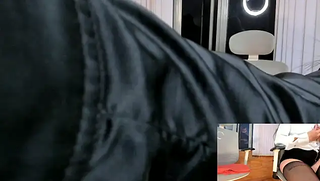 cami cruzz online show from February 2025 11:32:01 PM