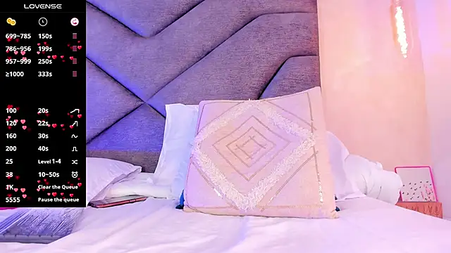 AilishBenson online show from September 2025 09:08:02 PM