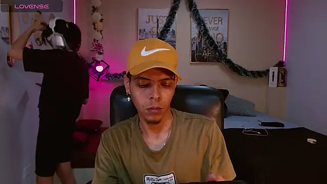 KokoAndRin online show from December 2024 06:27:02 PM