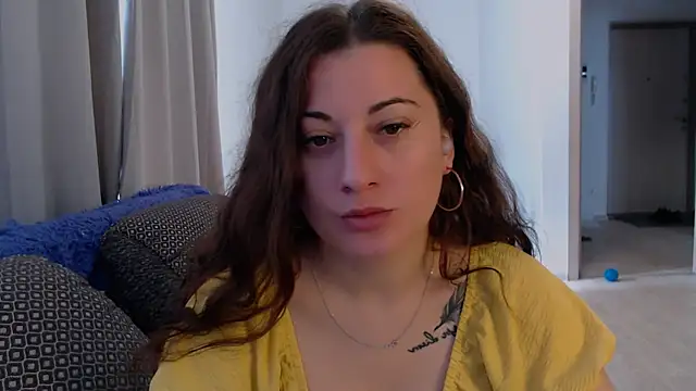 Helen Adams  online show from July 2026 05:44:01 AM